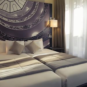 Klassieke Kamer met Twee Aparte Bedden